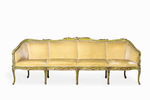 Divano in legno laccato. Venezia, met XVIII secolo  - Asta Dimore italiane  - Associazione Nazionale - Case d'Asta italiane