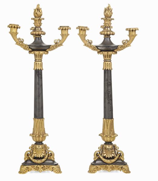 Coppia di candelabri in bronzo patinato e dorato, XIX secolo  - Asta Dimore italiane  - Associazione Nazionale - Case d'Asta italiane