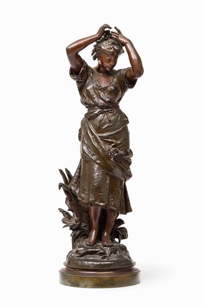 Figura femminile. Bronzo fuso e cesellato. Fonditore francese del XIX-XX secolo  - Asta Dimore italiane  - Associazione Nazionale - Case d'Asta italiane