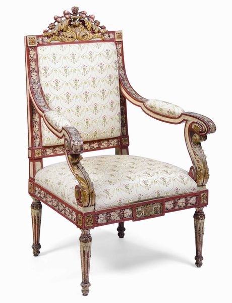 Poltrona in legno intagliato e laccato. Inizio XIX secolo  - Asta Dimore italiane  - Associazione Nazionale - Case d'Asta italiane