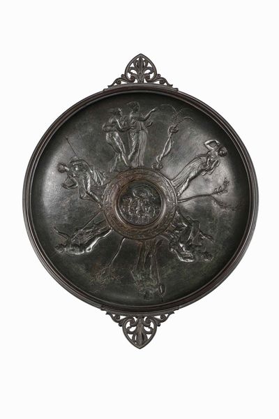 Kylix. Bronzo fuso e patinato. Fonditore del XIX-XX secolo  - Asta Dimore italiane  - Associazione Nazionale - Case d'Asta italiane