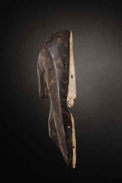 Lese/Bira /Ndaaka (?) - Repubblica Democratica del Congo, Regione Ituri : Maschera.Legno duro a patina scura.Segni d'uso.  - Asta Asta 365 | ARTE AFRICANA, OCEANICA E DELLE AMERICHE - ARTE AFRICANA Tradizionale - Associazione Nazionale - Case d'Asta italiane