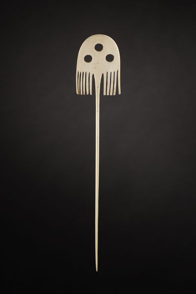 Mangbetu o Zande - Repubblica Democratica del Congo : Spillone per capelli.Avorio.Segni d'uso.  - Asta Asta 365 | ARTE AFRICANA, OCEANICA E DELLE AMERICHE - ARTE AFRICANA Tradizionale - Associazione Nazionale - Case d'Asta italiane