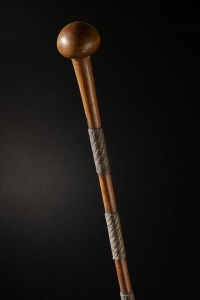 Zulu - Sudafrica : Mazza da guerra ed insegna di rango.Legno duro a patina naturale, metallo.Difetti e segni d'uso.  - Asta Asta 365 | ARTE AFRICANA, OCEANICA E DELLE AMERICHE - ARTE AFRICANA Tradizionale - Associazione Nazionale - Case d'Asta italiane