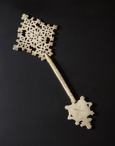 Etiopia : Croce copta.Metallo argentato.Segni d'uso.  - Asta Asta 365 | ARTE AFRICANA, OCEANICA E DELLE AMERICHE - ARTE AFRICANA Tradizionale - Associazione Nazionale - Case d'Asta italiane