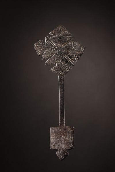 Etiopia : Croce copta.Ferro.Segni d'uso.  - Asta Asta 365 | ARTE AFRICANA, OCEANICA E DELLE AMERICHE - ARTE AFRICANA Tradizionale - Associazione Nazionale - Case d'Asta italiane