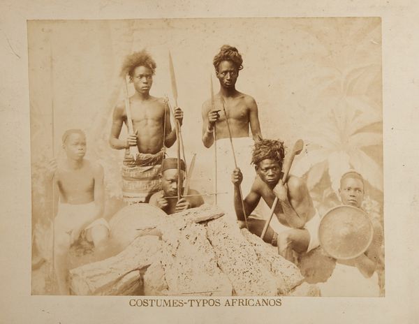 AUTORE NON IDENTIFICATO : Costumes - Typos Africanos - ultimi anni dell'800.stampa all'albumina su supporto di cartone.  - Asta Asta 365 | ARTE AFRICANA, OCEANICA E DELLE AMERICHE - ARTE AFRICANA Tradizionale - Associazione Nazionale - Case d'Asta italiane