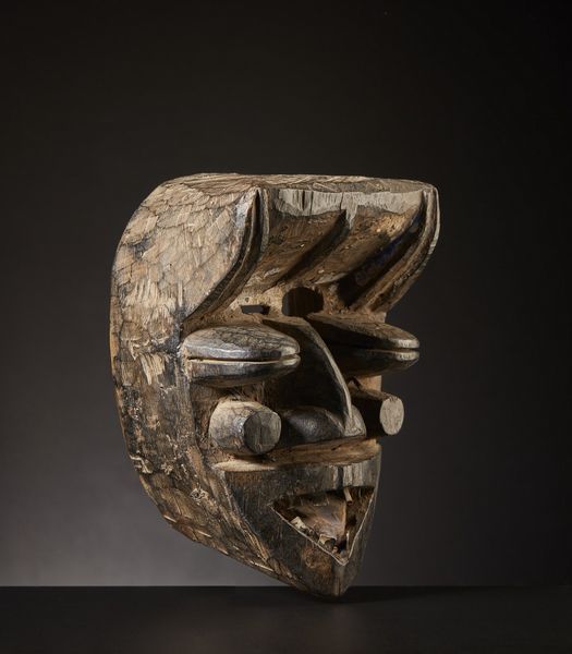 Guer�/ We - Liberia : Maschera Von Gla.Legno duro a patina scura, metallo pigmenti e caolino.Segni d'uso.Ex collezione Raffaele Carrieri.  - Asta Asta 365 | ARTE AFRICANA, OCEANICA E DELLE AMERICHE - ARTE AFRICANA Tradizionale - Associazione Nazionale - Case d'Asta italiane