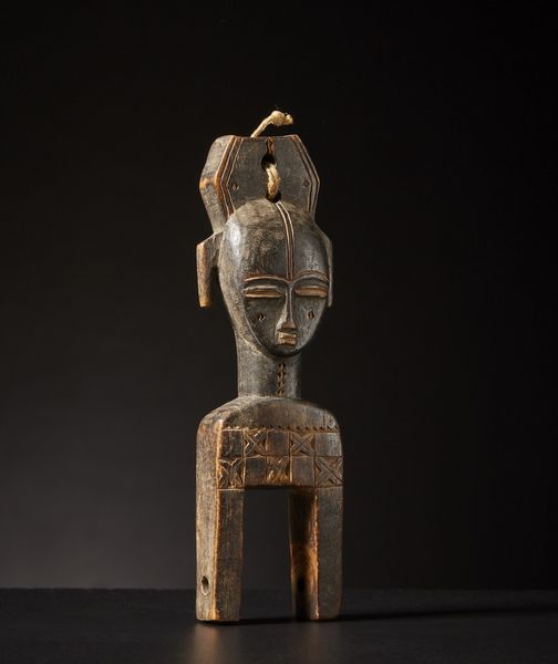 Ligbi, Baule - Costa d'Avorio : Puleggia da telaio.Legno duro a patina scura.Segni d'uso.  - Asta Asta 365 | ARTE AFRICANA, OCEANICA E DELLE AMERICHE - ARTE AFRICANA Tradizionale - Associazione Nazionale - Case d'Asta italiane