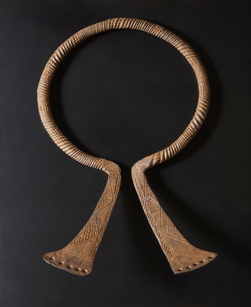 Fali/Tupuri - Camerun, Nigeria : Collana- Moneta.Ferro.Segni d'uso.  - Asta Asta 365 | ARTE AFRICANA, OCEANICA E DELLE AMERICHE - ARTE AFRICANA Tradizionale - Associazione Nazionale - Case d'Asta italiane