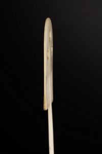 Mangbetu o Zande - Repubblica Democratica del Congo : Spillone per capelli.Avorio.Segni d'uso.  - Asta Asta 365 | ARTE AFRICANA, OCEANICA E DELLE AMERICHE - ARTE AFRICANA Tradizionale - Associazione Nazionale - Case d'Asta italiane