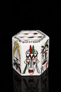 Galbiati.Vasetto portapenne ceramica policroma  - Asta Asta 365 | ARTE AFRICANA, OCEANICA E DELLE AMERICHE - ARTE AFRICANA Tradizionale - Associazione Nazionale - Case d'Asta italiane