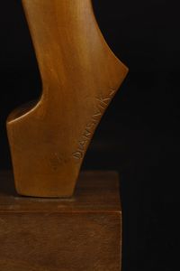 Diansivika : Testa femminile. legno, met� '900  - Asta Asta 365 | ARTE AFRICANA, OCEANICA E DELLE AMERICHE - ARTE AFRICANA Tradizionale - Associazione Nazionale - Case d'Asta italiane