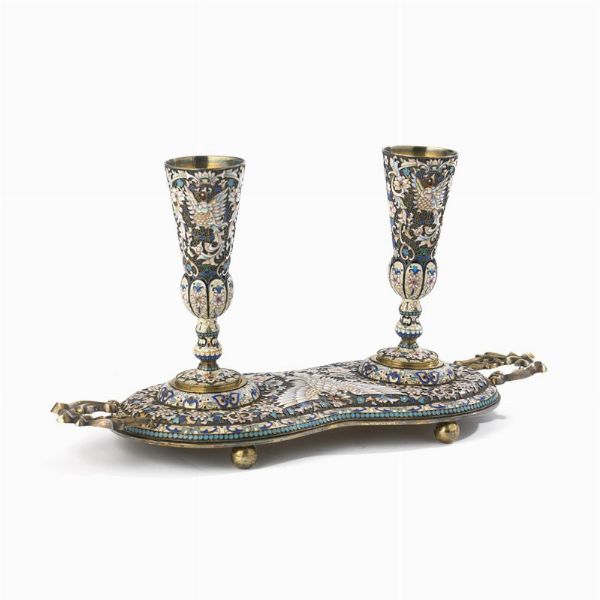 DUE CALICI CON VASSOIO, MOSCA, INIZI SECOLO XX, ARGENTIERE RUCKERT FEODOR SAGGIATORE IVAN SERGEYEVICH LEBEDKIB  - Asta Argenti italiani ed europei - Associazione Nazionale - Case d'Asta italiane