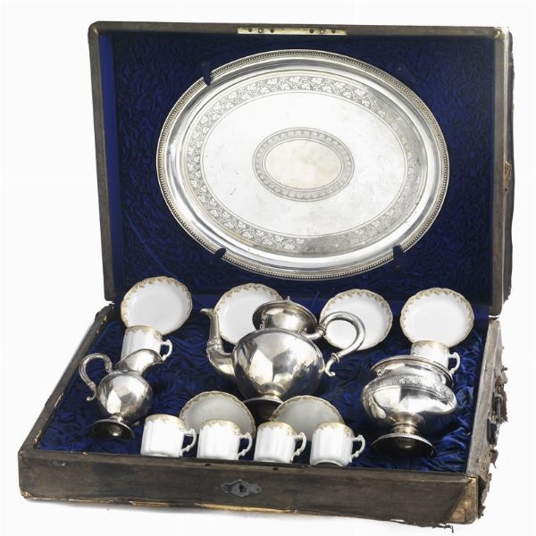 SERVIZIO DA T&Egrave;, FINE SECOLO XIX, INIZI SECOLO XX  - Asta Argenti italiani ed europei - Associazione Nazionale - Case d'Asta italiane