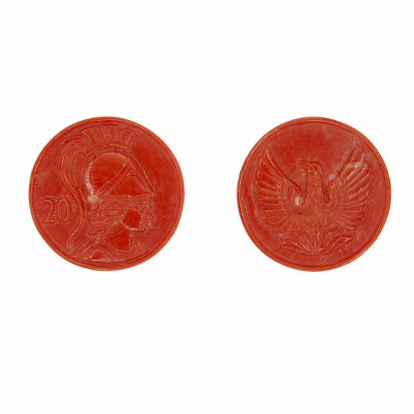 Due monete in corallo  - Asta Asta 102 - Gioielli, Orologi e Argenti - Associazione Nazionale - Case d'Asta italiane