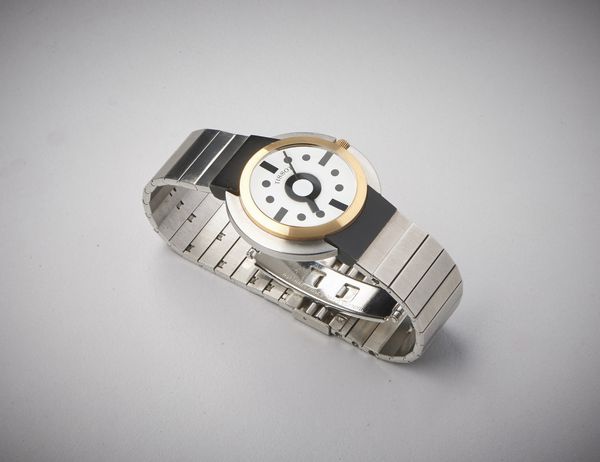 TISSOT : OrologioTissot Heritage Memphis ''Ettore Sottsass'' anno 1988 in acciaio  - Asta Asta 366 | GIOIELLI - OROLOGI - Giunonicae Online - Associazione Nazionale - Case d'Asta italiane