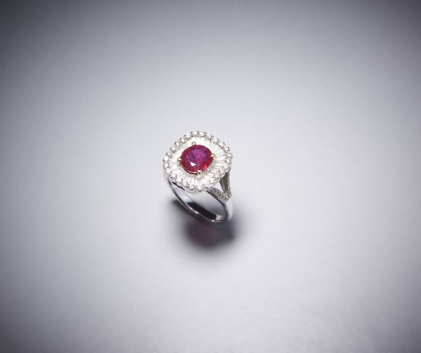 . : Anello in oro 18 kt con rubino.  - Asta Asta 366 | GIOIELLI - OROLOGI - Giunonicae Online - Associazione Nazionale - Case d'Asta italiane