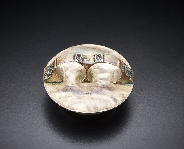 Esclusivo anello a sigillo afghano  in argento con corniola incisa raffigurante cavallo.  - Asta Asta 366 | GIOIELLI - OROLOGI - Giunonicae Online - Associazione Nazionale - Case d'Asta italiane