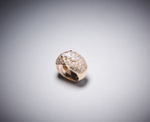 . : Anello in oro rosa con tre diamanti.  - Asta Asta 366 | GIOIELLI - OROLOGI - Giunonicae Online - Associazione Nazionale - Case d'Asta italiane