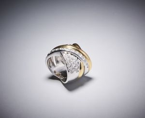 . : Anello a fascia oro bicolore  ''intreccio '' con diamanti.  - Asta Asta 366 | GIOIELLI - OROLOGI - Giunonicae Online - Associazione Nazionale - Case d'Asta italiane