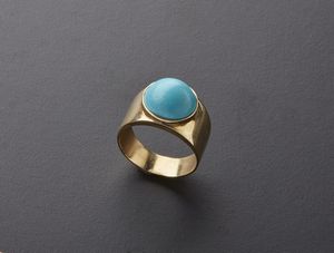 Una parure  collana orecchini ed anello con sfere di turchesi ed oro giallo 750/1000 .  - Asta Asta 366 | GIOIELLI - OROLOGI - Giunonicae Online - Associazione Nazionale - Case d'Asta italiane