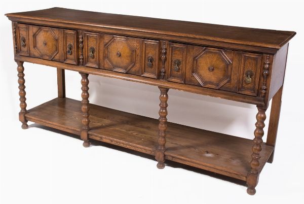 Mobile inglese da parete in legno di quercia  - Asta Parade I - Arredi e Dipinti Antichi - Associazione Nazionale - Case d'Asta italiane