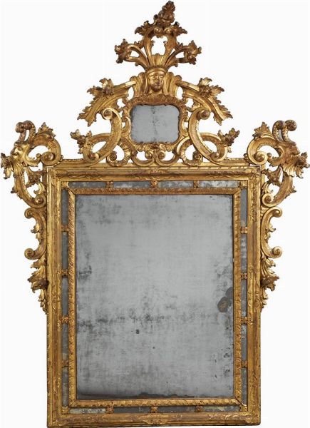 Grande specchiera in legno intagliato e dorato  - Asta Parade I - Arredi e Dipinti Antichi - Associazione Nazionale - Case d'Asta italiane