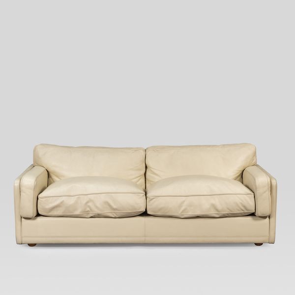 Poltrona Frau  - Asta Design e Arti Decorative del 900 - Associazione Nazionale - Case d'Asta italiane