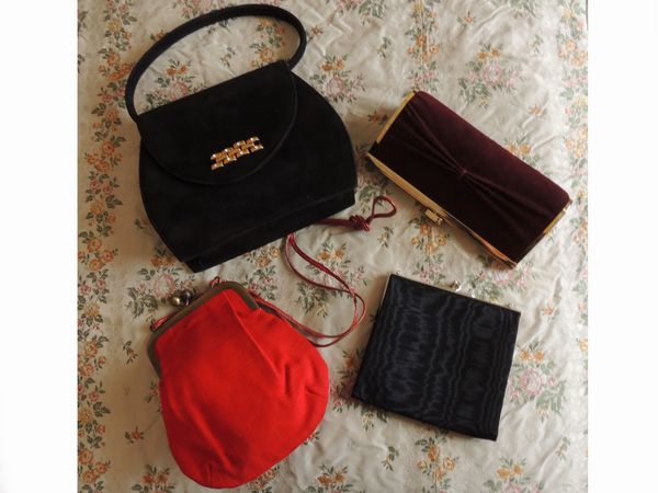 Quattro borse in camoscio e tessuto  - Asta House Sale: La casa fiorentina di un collezionista - Associazione Nazionale - Case d'Asta italiane