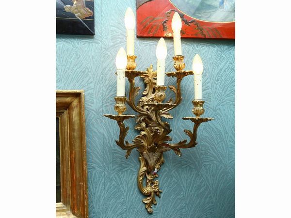 Coppia di appliques in bronzo dorato  - Asta House Sale: La casa fiorentina di un collezionista - Associazione Nazionale - Case d'Asta italiane