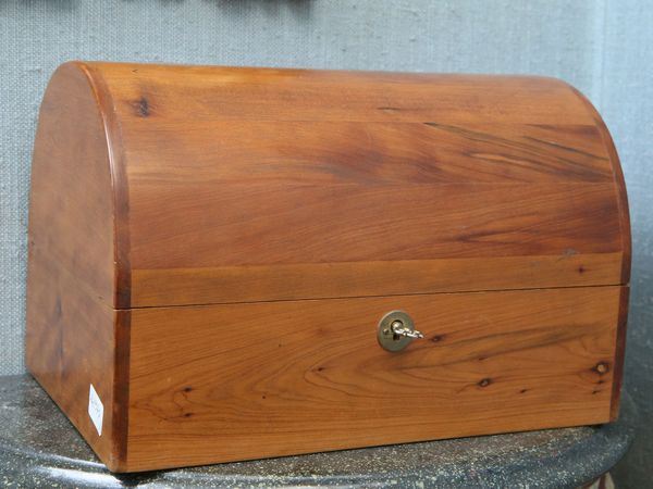 Lotto di curiosit�  - Asta House Sale: La casa fiorentina di un collezionista - Associazione Nazionale - Case d'Asta italiane