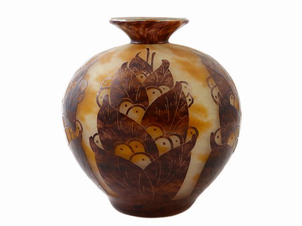 Vasetto Le Verre Fran�ais decoro Lauriers  - Asta House Sale: La casa fiorentina di un collezionista - Associazione Nazionale - Case d'Asta italiane