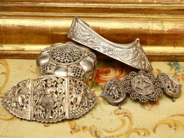 Curiosit� in argento  - Asta House Sale: La casa fiorentina di un collezionista - Associazione Nazionale - Case d'Asta italiane