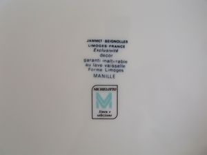 Servizio di piatti in porcellana Limonges  - Asta House Sale: La casa fiorentina di un collezionista - Associazione Nazionale - Case d'Asta italiane