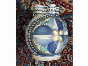 Boccale in maiolica, faenza XV secolo  - Asta House Sale: La casa fiorentina di un collezionista - Associazione Nazionale - Case d'Asta italiane
