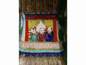 Coppia di grandi vasi in porcellana  - Asta House Sale: La casa fiorentina di un collezionista - Associazione Nazionale - Case d'Asta italiane