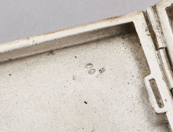 ARGENTIERE DEL XIX-XX SECOLO : Lotto composto da 8 contenitori e portasigarette in argento  - Asta Asta 367 | ARTE ANTICA E DEL XIX SECOLO Virtuale - Associazione Nazionale - Case d'Asta italiane