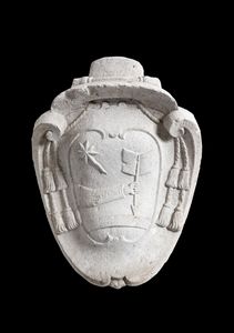 MANIFATTURA DEL XVII SECOLO - Blasone in pietra scolpita con stemma ecclesiastico