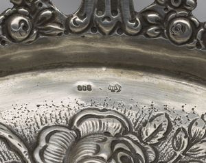 ARGENTIERE TEDESCO DEL XIX SECOLO : Cestino in argento con decorazioni floreali  - Asta Asta 367 | ARTE ANTICA E DEL XIX SECOLO Virtuale - Associazione Nazionale - Case d'Asta italiane