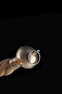 ARGENTIERE RUSSO DEL XIX SECOLO : Yad torah con inserti in legno  - Asta Asta 367 | ARTE ANTICA E DEL XIX SECOLO Virtuale - Associazione Nazionale - Case d'Asta italiane