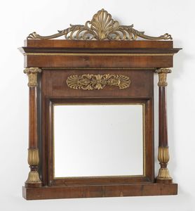 MANIFATTURA DEL XIX SECOLO : Caminiera in stile Impero lastronata in noce con fregi in legno dorato  - Asta Asta 367 | ARTE ANTICA E DEL XIX SECOLO Virtuale - Associazione Nazionale - Case d'Asta italiane