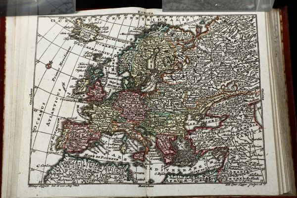 Atlas Geographicus Portatilis..., (Augsburg), seconda met XVIII secolo  - Asta Libri Antichi e Rari - Associazione Nazionale - Case d'Asta italiane