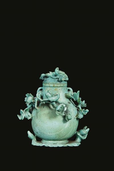 VASO CON COPERCHIO, CINA, DINASTIA QING, SEC. XIX-XX  - Asta Arte orientale | 东方艺术   - Associazione Nazionale - Case d'Asta italiane