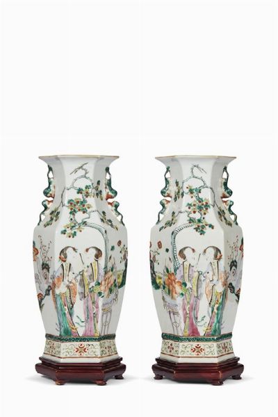 COPPIA DI VASI, CINA DINASTIA QING, SEC.XIX  - Asta Arte orientale | 东方艺术   - Associazione Nazionale - Case d'Asta italiane