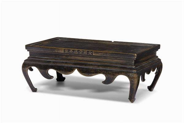 TAVOLINO, CINA, DINASTIA QING SEC. XVIII  - Asta Arte orientale | 东方艺术   - Associazione Nazionale - Case d'Asta italiane