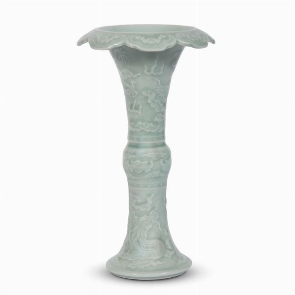 VASO, CINA, DINASTIA QING, SEC. XIX-XX  - Asta Arte orientale | 东方艺术   - Associazione Nazionale - Case d'Asta italiane