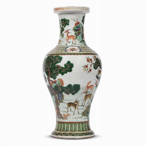 VASO, CINA, DINASTIA QING, SEC. XIX  - Asta Arte orientale | 东方艺术   - Associazione Nazionale - Case d'Asta italiane