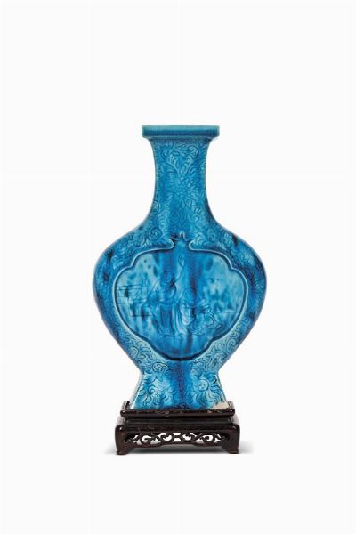 VASO, CINA, DINASTIA QING SEC. XIX  - Asta Arte orientale | 东方艺术   - Associazione Nazionale - Case d'Asta italiane