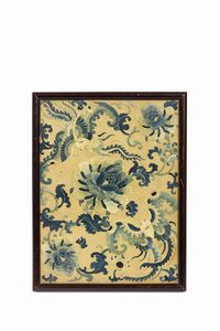 PICCOLO RICAMO, CINA, DINASTIA QING SEC. XIX  - Asta Arte orientale | 东方艺术   - Associazione Nazionale - Case d'Asta italiane